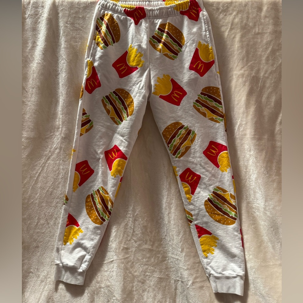 McDonald’s Golden Arches unlimited Big Mac pants in W’s Medium RARE